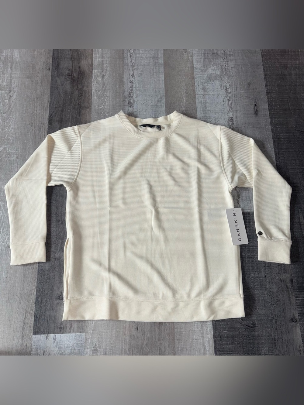 🍦NWT Danskin Cream Ribbed Crewneck Sweatshirt with Zipper Sides